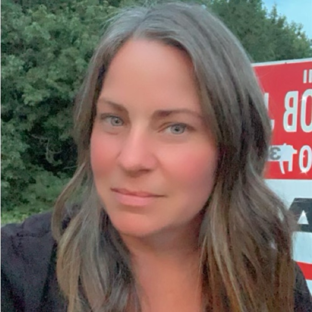 Meet your Posher, Christina